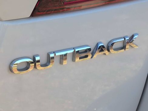 Used 2018 Subaru Outback 2.5i Premium w/ Popular Package #1 image 13