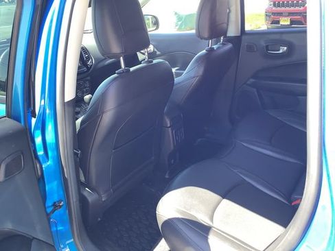 Used 2021 Jeep Compass Latitude w/ Sun and Sound Group AWD/4WD image 23