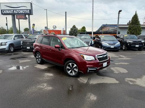 Used 2018 Subaru Forester 2.5i Premium AWD/4WD image 2