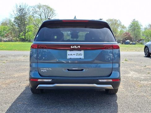 Used 2024 Kia Carnival SX Prestige FWD image 6