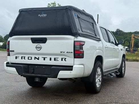 Used 2022 Nissan Frontier SV AWD/4WD image 5
