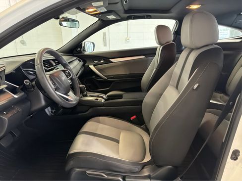 Used 2016 Honda Civic EX-T image 9