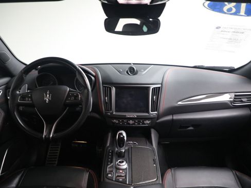 Used 2018 Maserati Levante S GranSport image 23