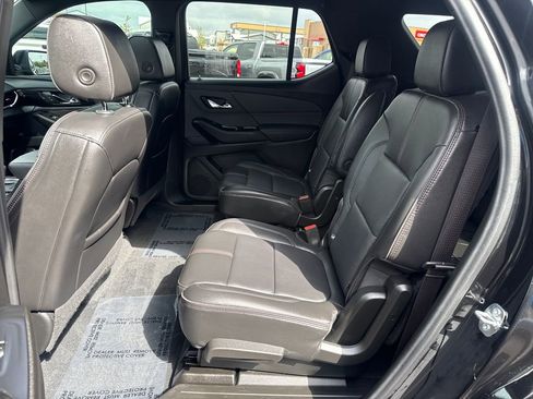 Used 2023 Chevrolet Traverse RS w/ LPO, Floor Liner Package AWD/4WD image 25