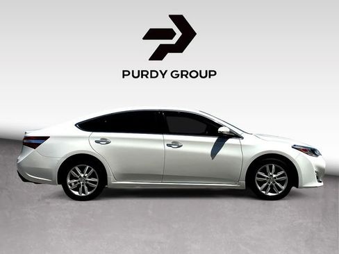 Used 2015 Toyota Avalon XLE FWD image 9