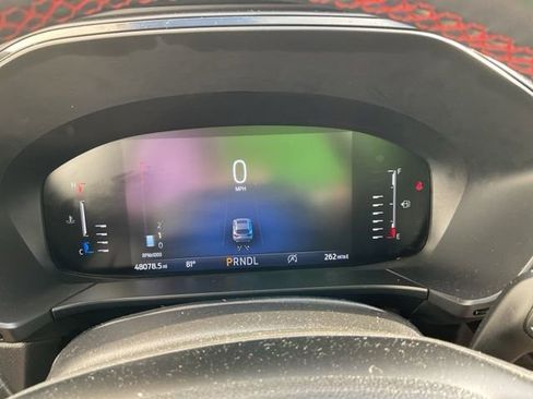 Used 2024 Ford Escape ST-Line w/ Cold Weather Package image 25