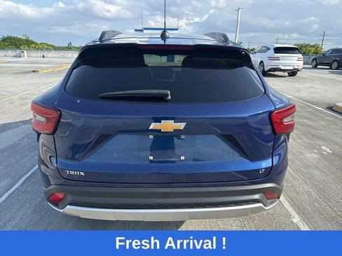 Used 2024 Chevrolet Trax LT FWD image 16