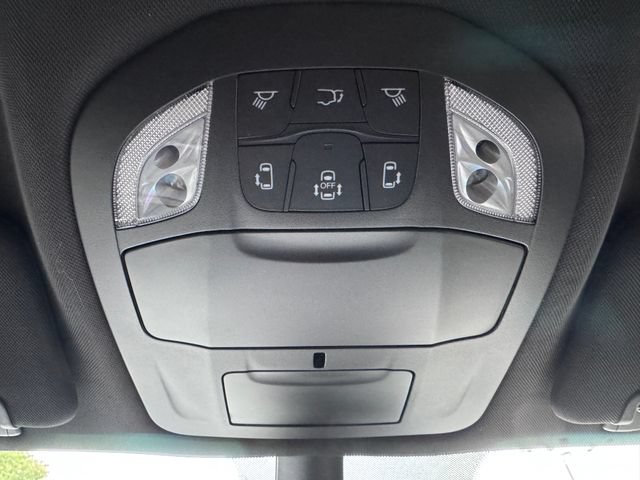 New 2025 Chrysler Pacifica Select AWD/4WD image 29