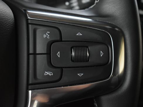 Used 2024 Chevrolet Blazer LT w/ Midnight/Sport Edition FWD image 22