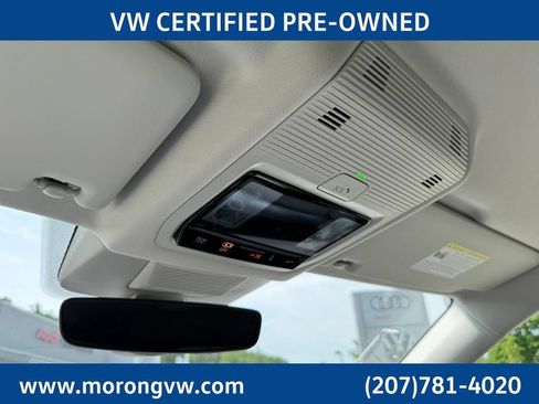 Certified 2025 Volkswagen Tiguan SE AWD/4WD image 37