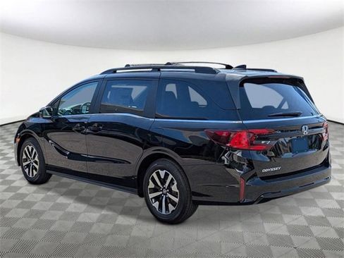 New 2026 Honda Odyssey EX-L image 4