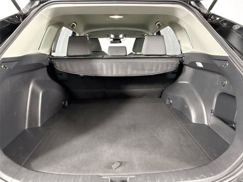 Certified 2025 Toyota RAV4 XLE FWD image 36