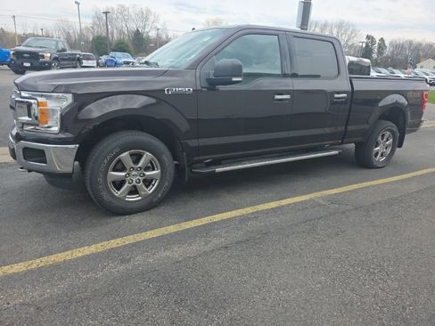 Used 2018 Ford F150 XLT w/ Equipment Group 302A Luxury image 2