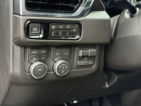 New 2026 GMC Yukon Elevation w/ Elevation Premium Package image 13