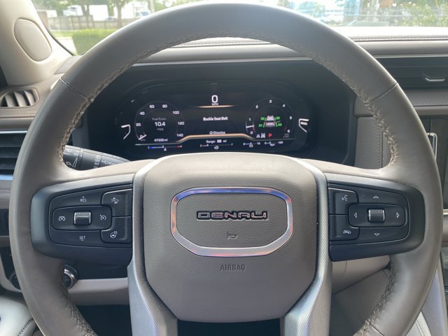Used 2024 GMC Yukon XL Denali AWD/4WD image 27