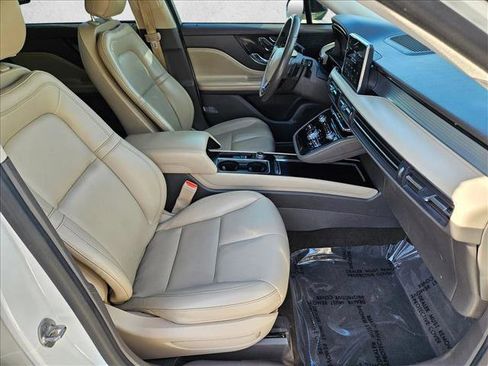 Used 2021 Lincoln Corsair FWD w/ Rear Removable Package Tray image 19