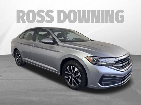Used 2024 Volkswagen Jetta S FWD image 3