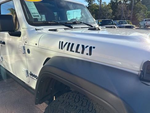 Used 2025 Jeep Wrangler Unlimited Sport S 4xe image 8