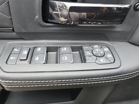 New 2026 RAM 2500 Limited image 18