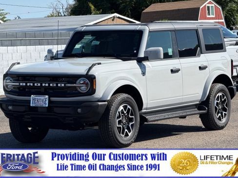 New 2026 Ford Bronco Outer Banks AWD/4WD image 8