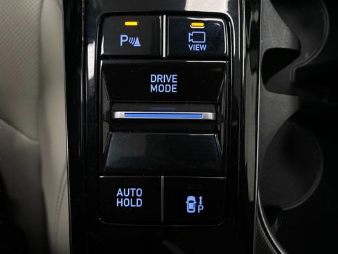 Used 2023 Hyundai Sonata Limited image 28