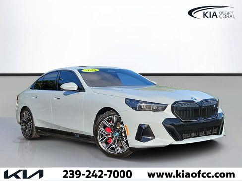Used 2025 BMW i5 xDrive40 w/ M Sport Package AWD/4WD image 1