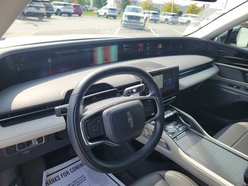 Certified 2024 Lincoln Nautilus Premier AWD/4WD image 28