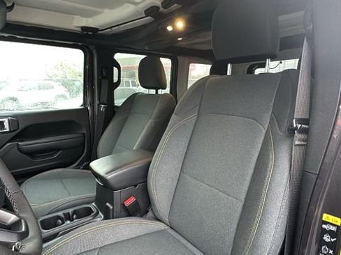 Used 2025 Jeep Wrangler Unlimited Sport S 4xe image 30