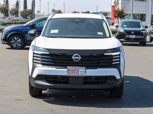 New 2026 Nissan Kicks SV image 2