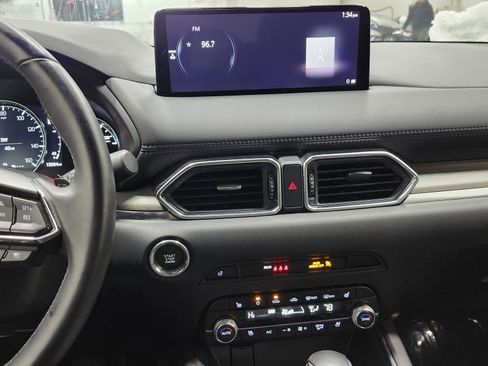 Used 2024 MAZDA CX-5 Signature image 34