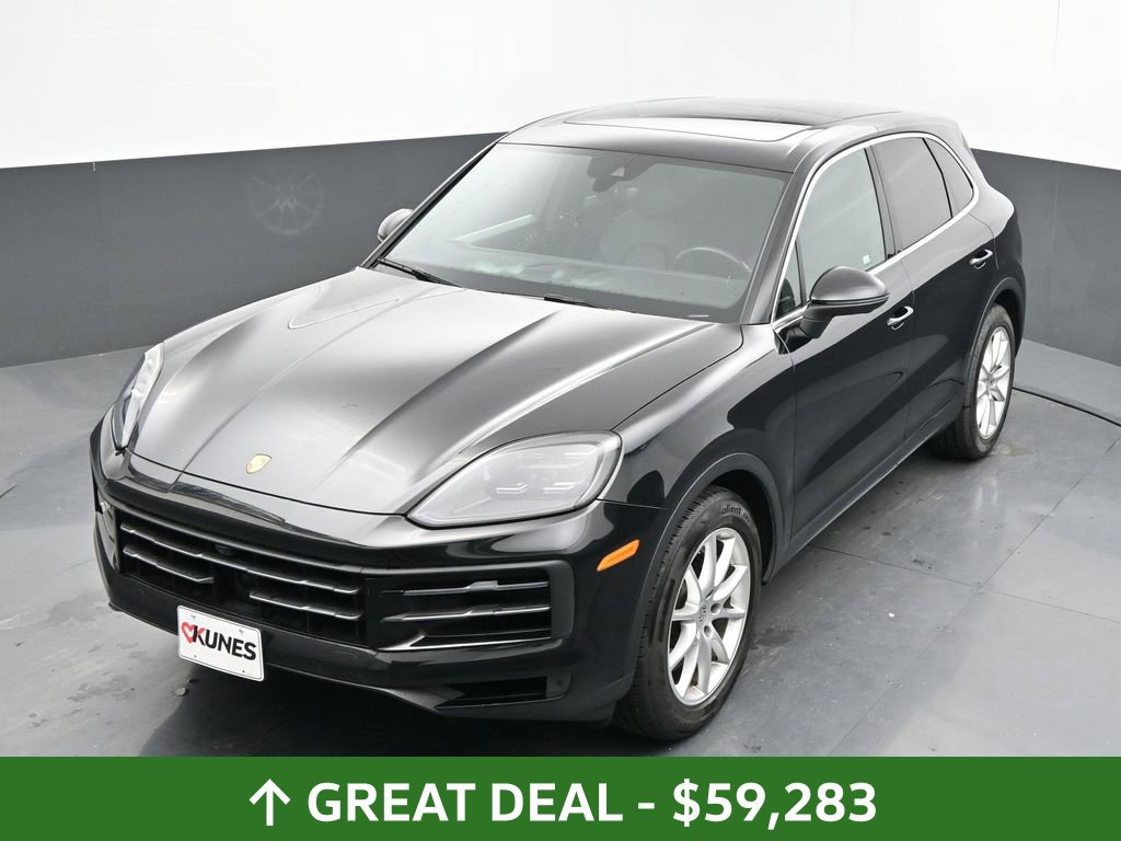 Used 2024 Porsche Cayenne AWD/4WD image 30