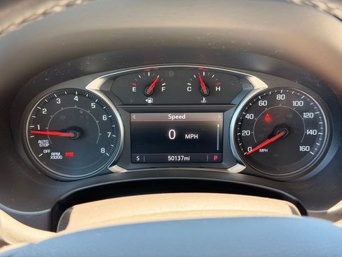 Used 2024 GMC Terrain SLT FWD image 28