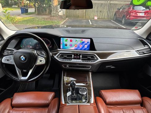 Used 2020 BMW X7 xDrive40i w/ Premium Package AWD/4WD image 21
