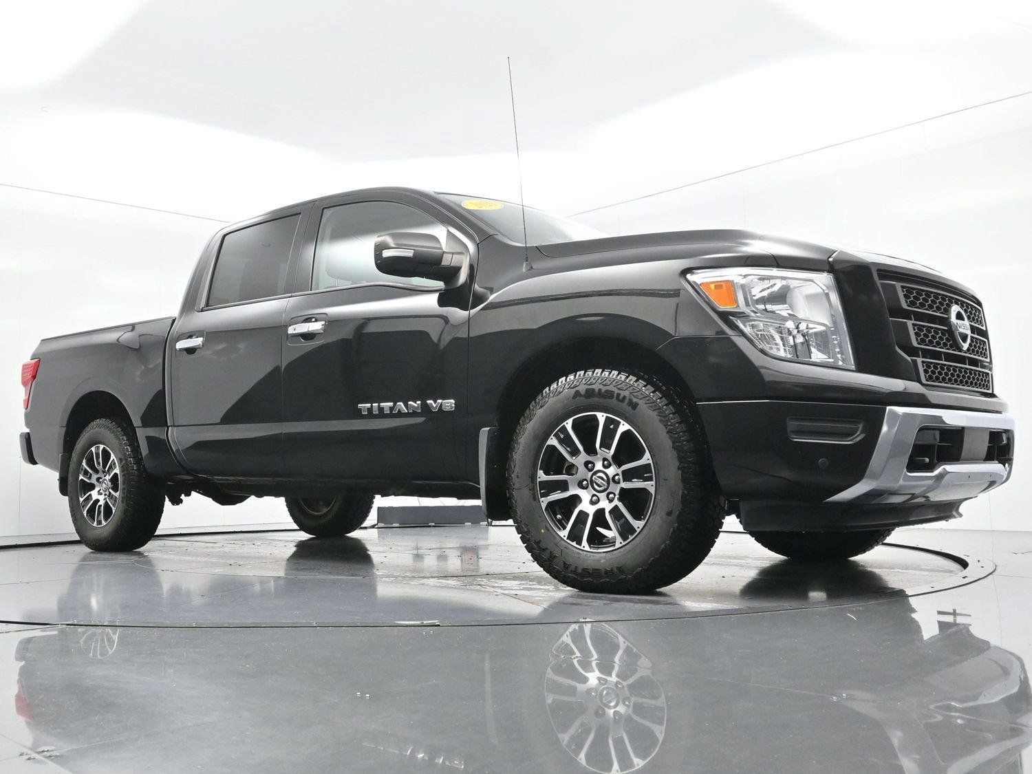 Used 2020 Nissan Titan SV w/ SV Convenience Package AWD/4WD image 46