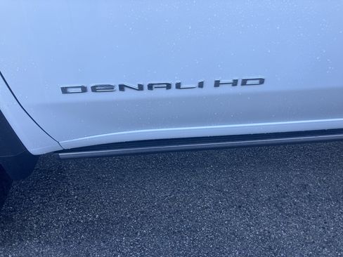 New 2026 GMC Sierra 2500 Denali Ultimate image 4