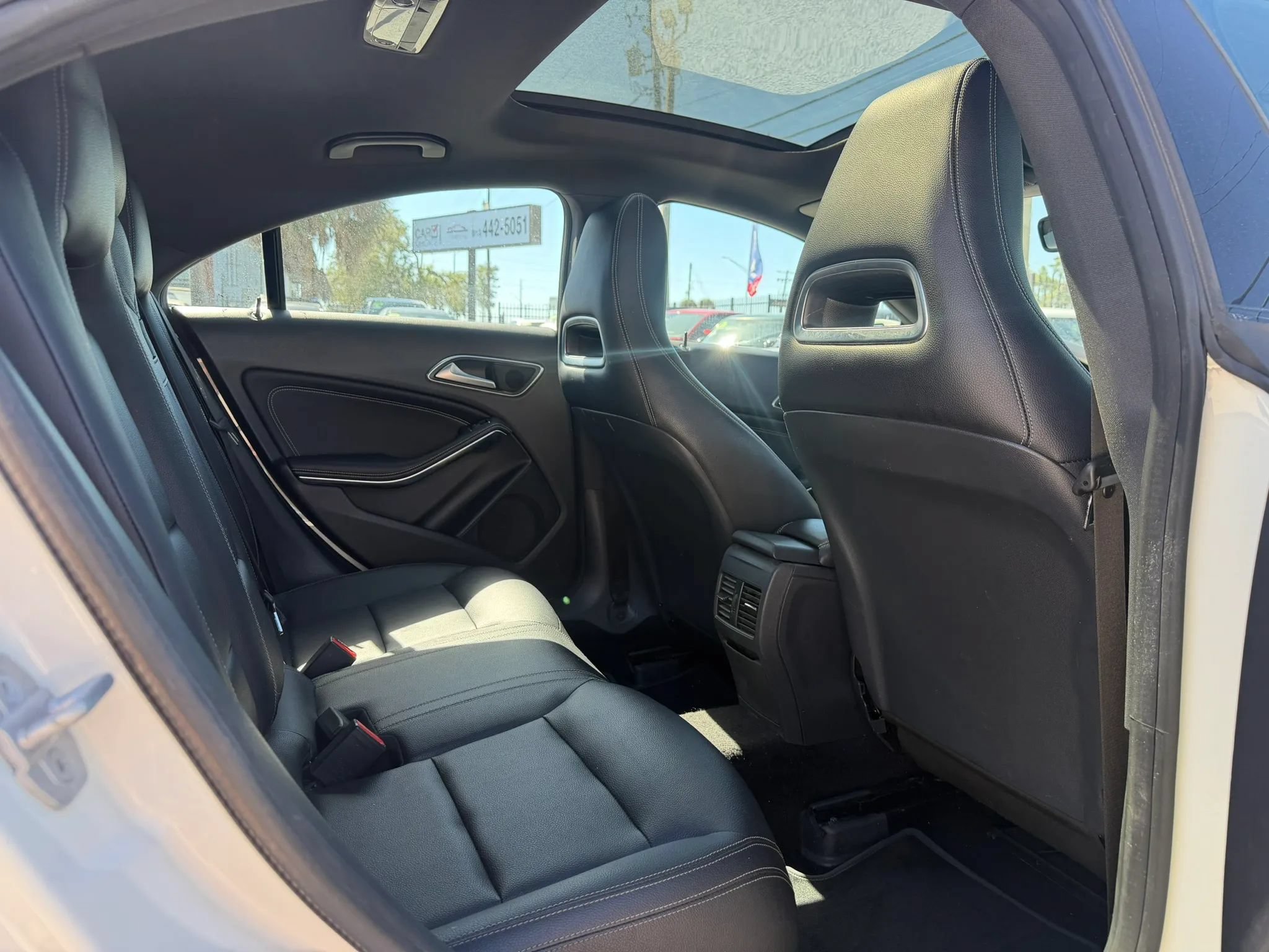 Used 2016 Mercedes-Benz CLA 250 4MATIC image 11