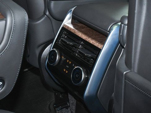 Used 2024 Land Rover Range Rover Autobiography image 59