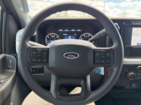 Used 2023 Ford F250 XL w/ STX Appearance Package AWD/4WD image 41