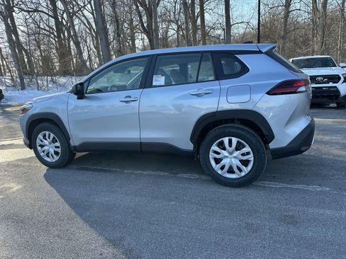 New 2026 Toyota Corolla Cross L image 15