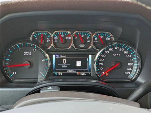 Used 2018 Chevrolet Silverado 2500 High Country w/ Duramax Plus Package image 11