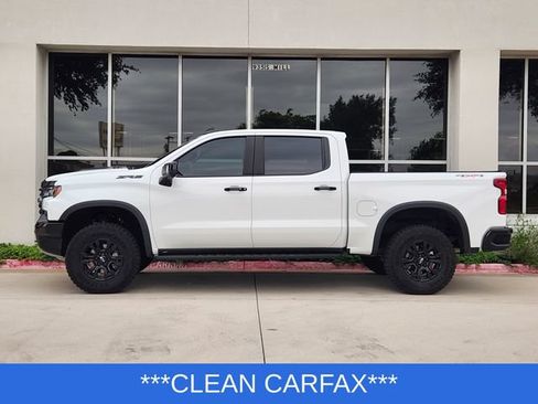 Used 2026 Chevrolet Silverado 1500 ZR2 w/ Dark Appearance Package AWD/4WD image 4