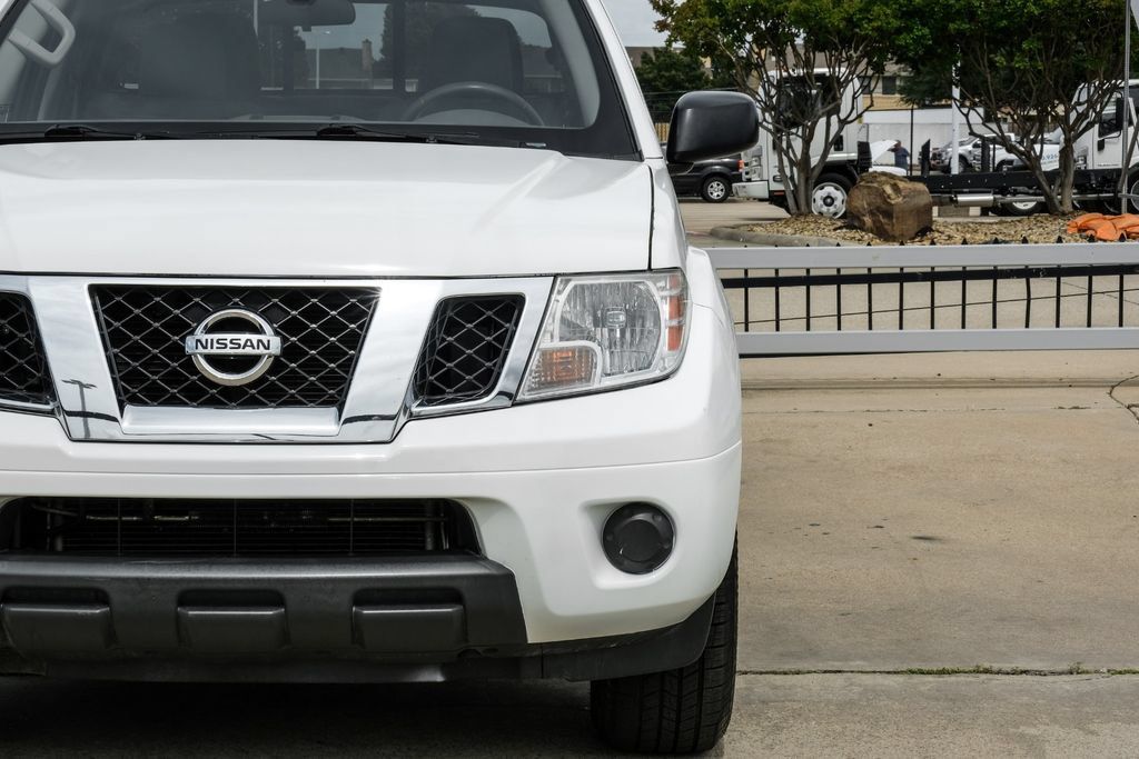 Used 2018 Nissan Frontier SV RWD image 43