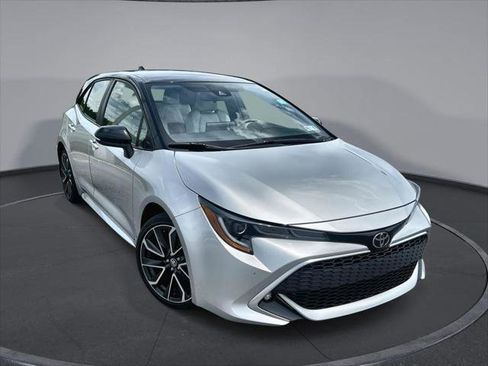 Certified 2022 Toyota Corolla XSE FWD image 1