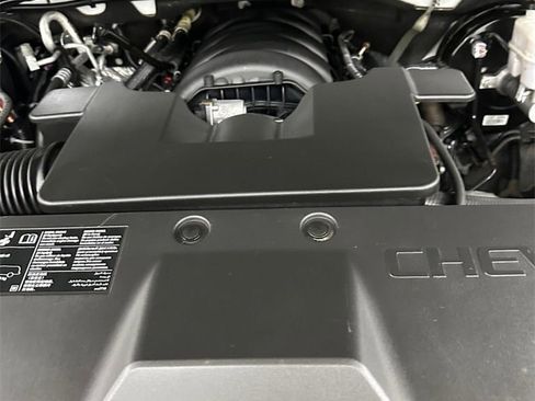 Used 2019 Chevrolet Tahoe LS image 8