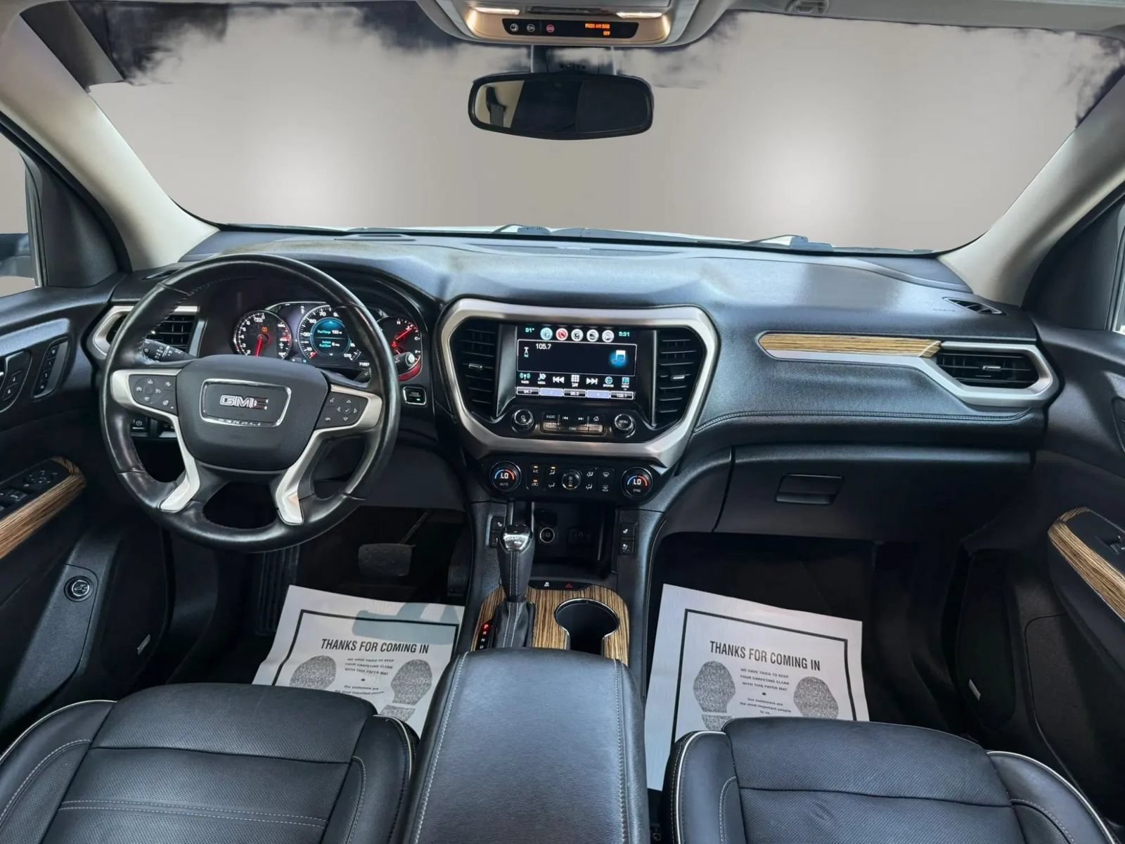 Used 2019 GMC Acadia Denali w/ Technology Package FWD image 24