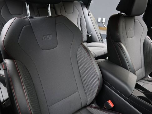 Certified 2025 Hyundai Elantra N Line image 14