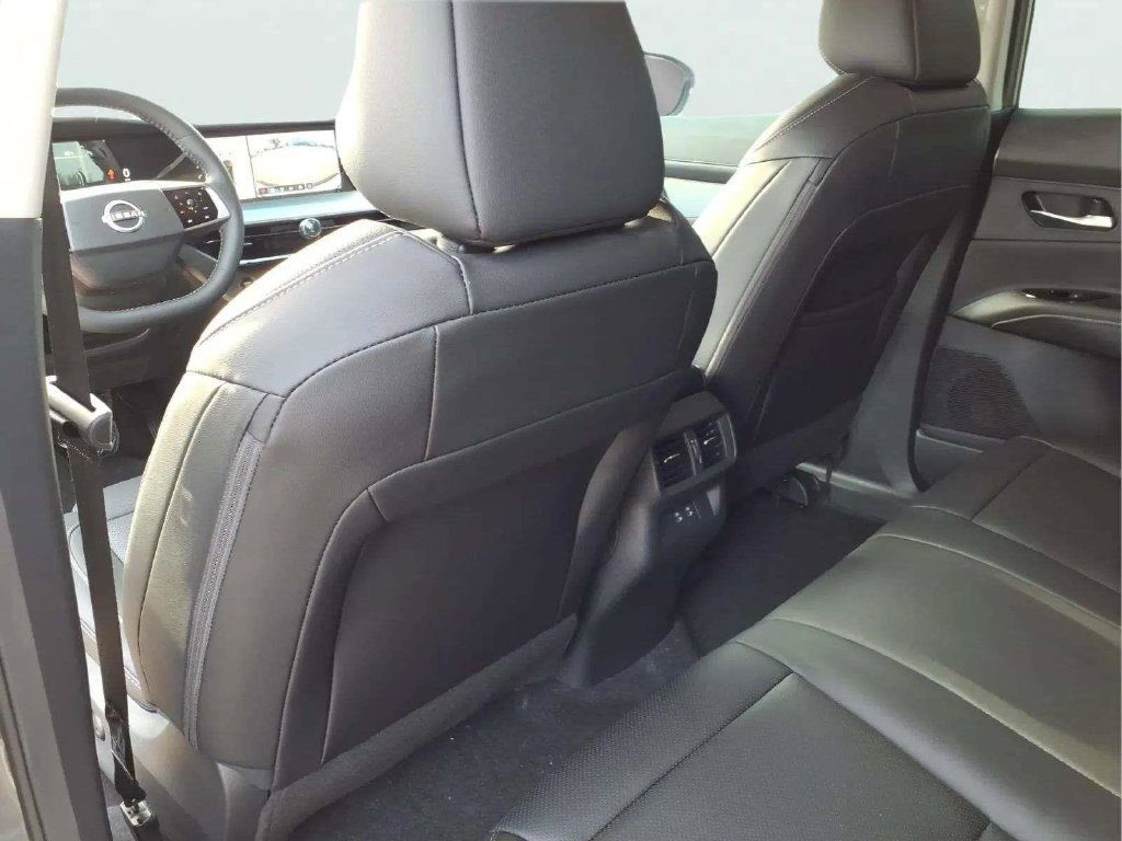 New 2026 Nissan Murano SL AWD/4WD image 13