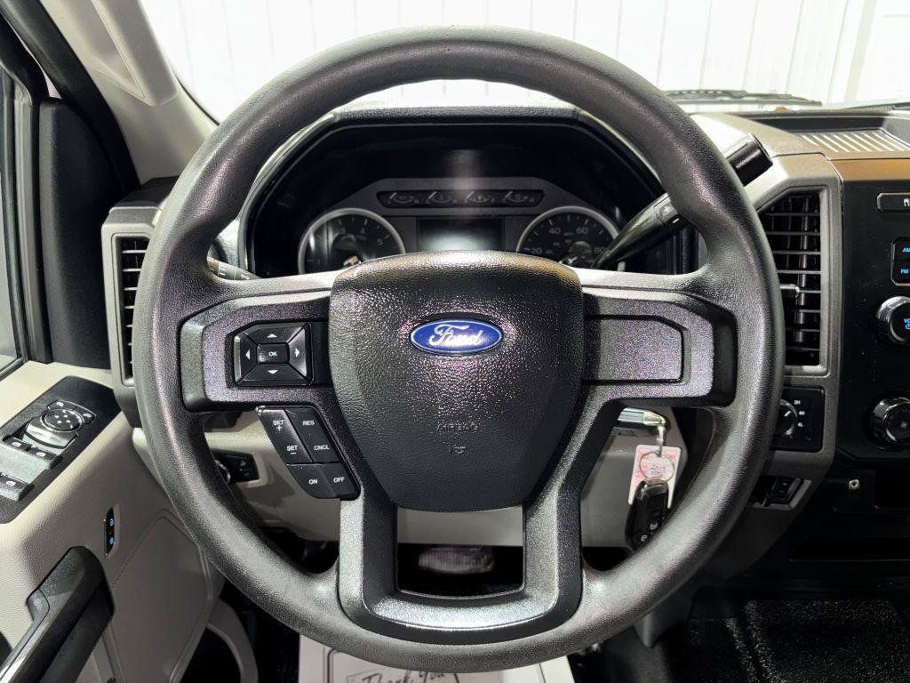 Used 2019 Ford F250 XL w/ Power Equipment Group AWD/4WD image 18