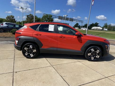 Used 2025 Hyundai Kona SEL FWD image 15