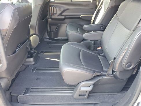 Used 2024 Toyota Sienna XSE image 13